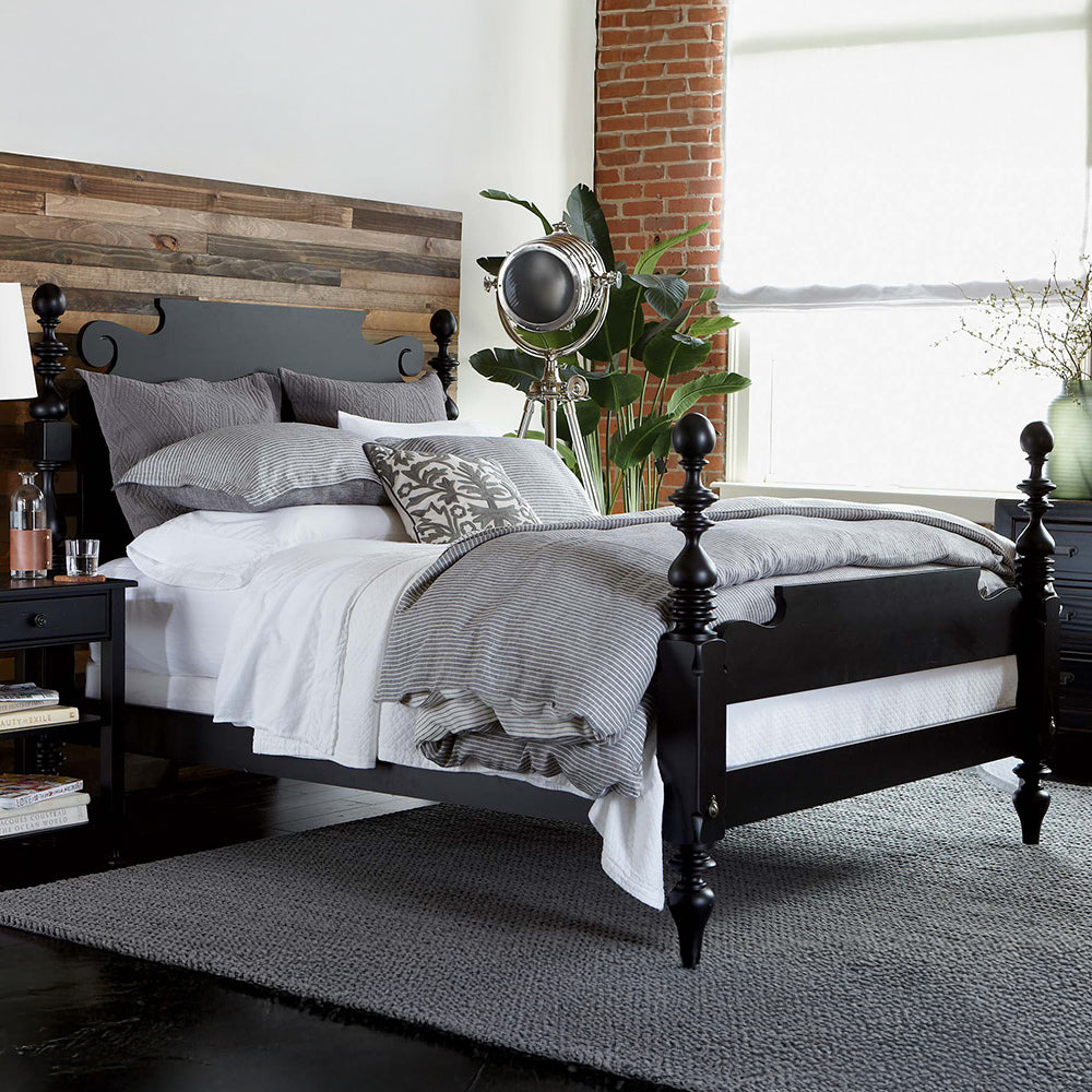 The Regal Pillar Bed – A Classic Statement of Royal Splendor – Code: BD5 - Image 5