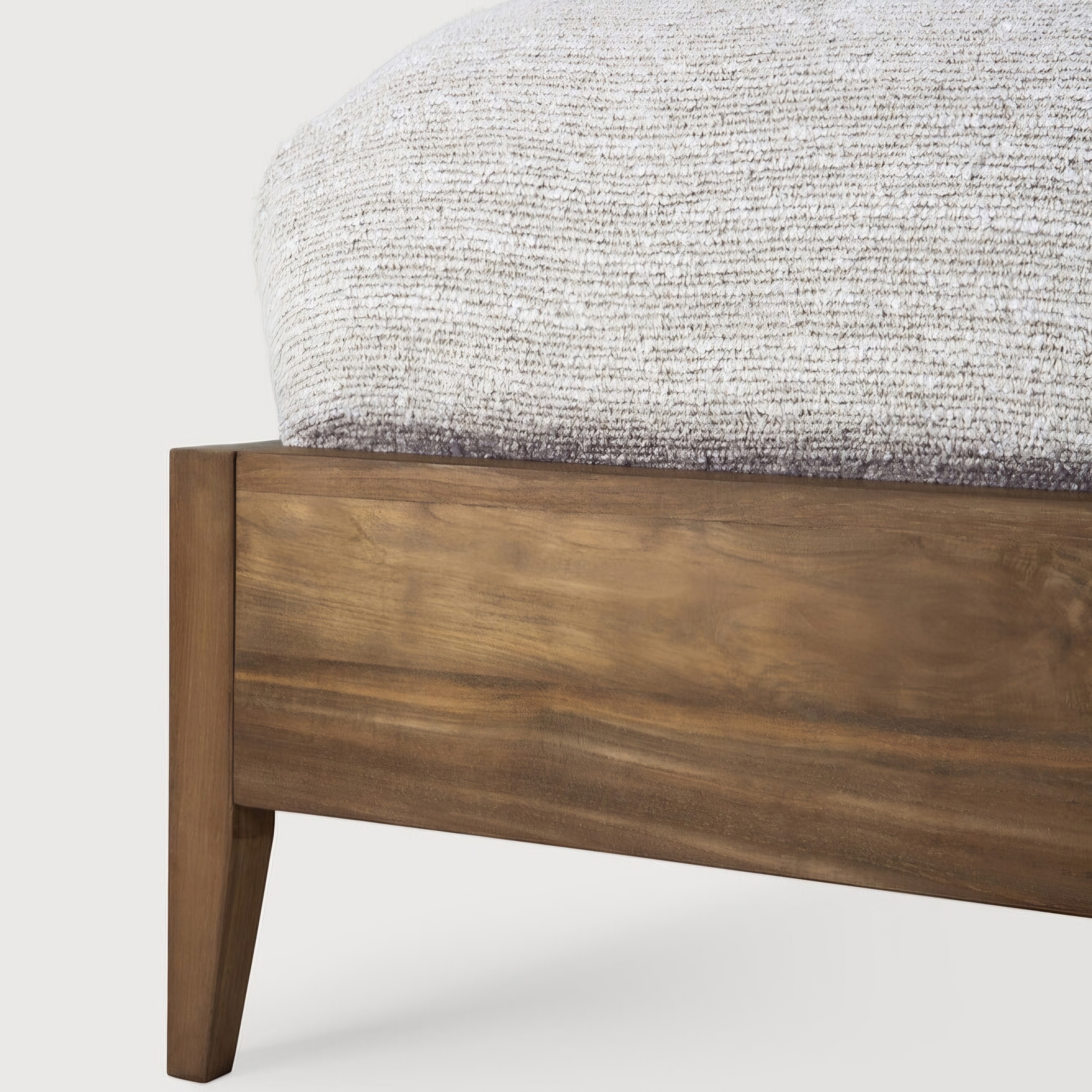 The Arco Classic Bed – Timeless Grace in Curved Wooden Form – Code: BD10 - Image 5